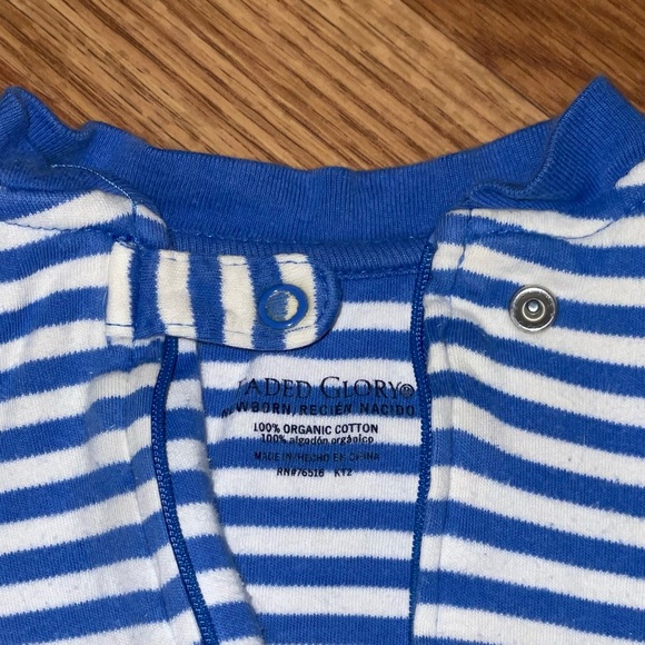 Onesies lot 4 long sleeve footie pajamas newborn boy winter fall set - Picture 9 of 11